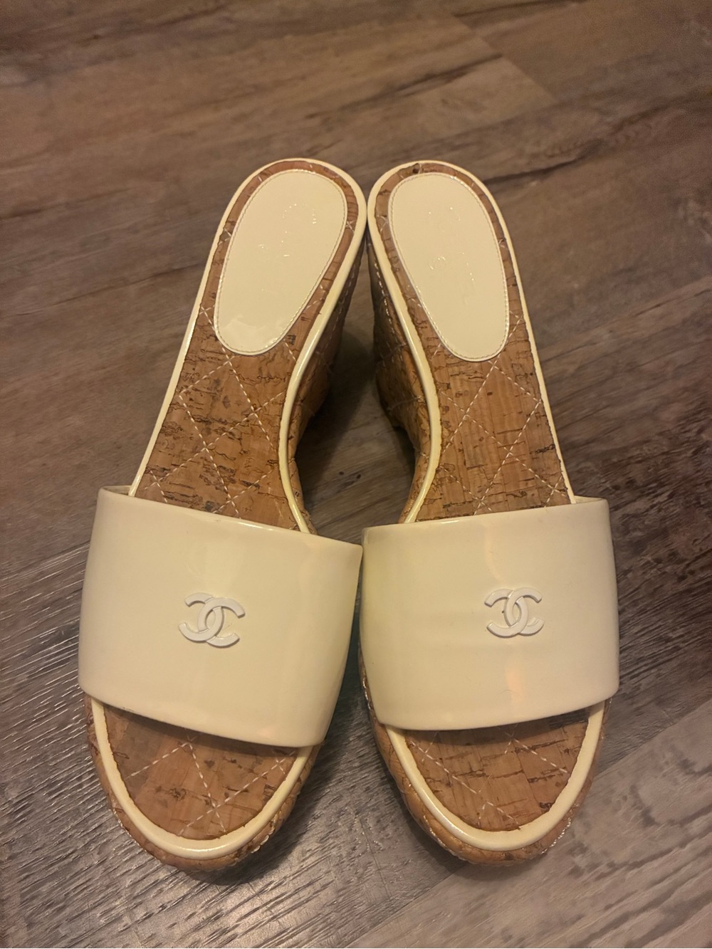 [RARE] CHANEL Cream Patent Leather Cork Wedge Slide Mules W9.5